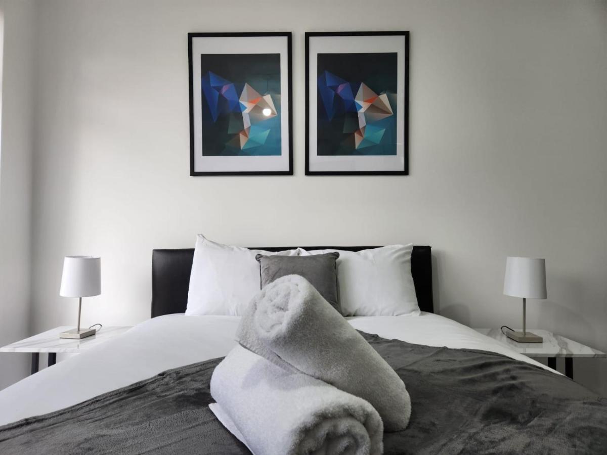 4 Bedroom 2 Bathroom Shared House - Near Bhx And Nec Birmingham Exteriér fotografie