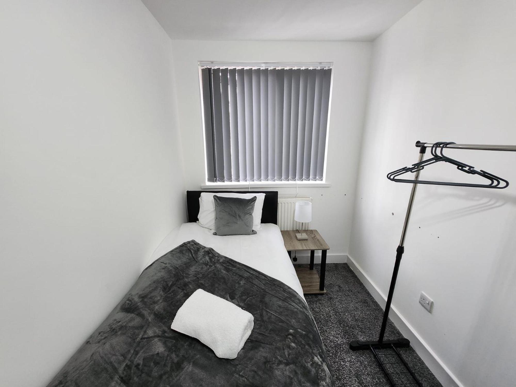 4 Bedroom 2 Bathroom Shared House - Near Bhx And Nec Birmingham Exteriér fotografie
