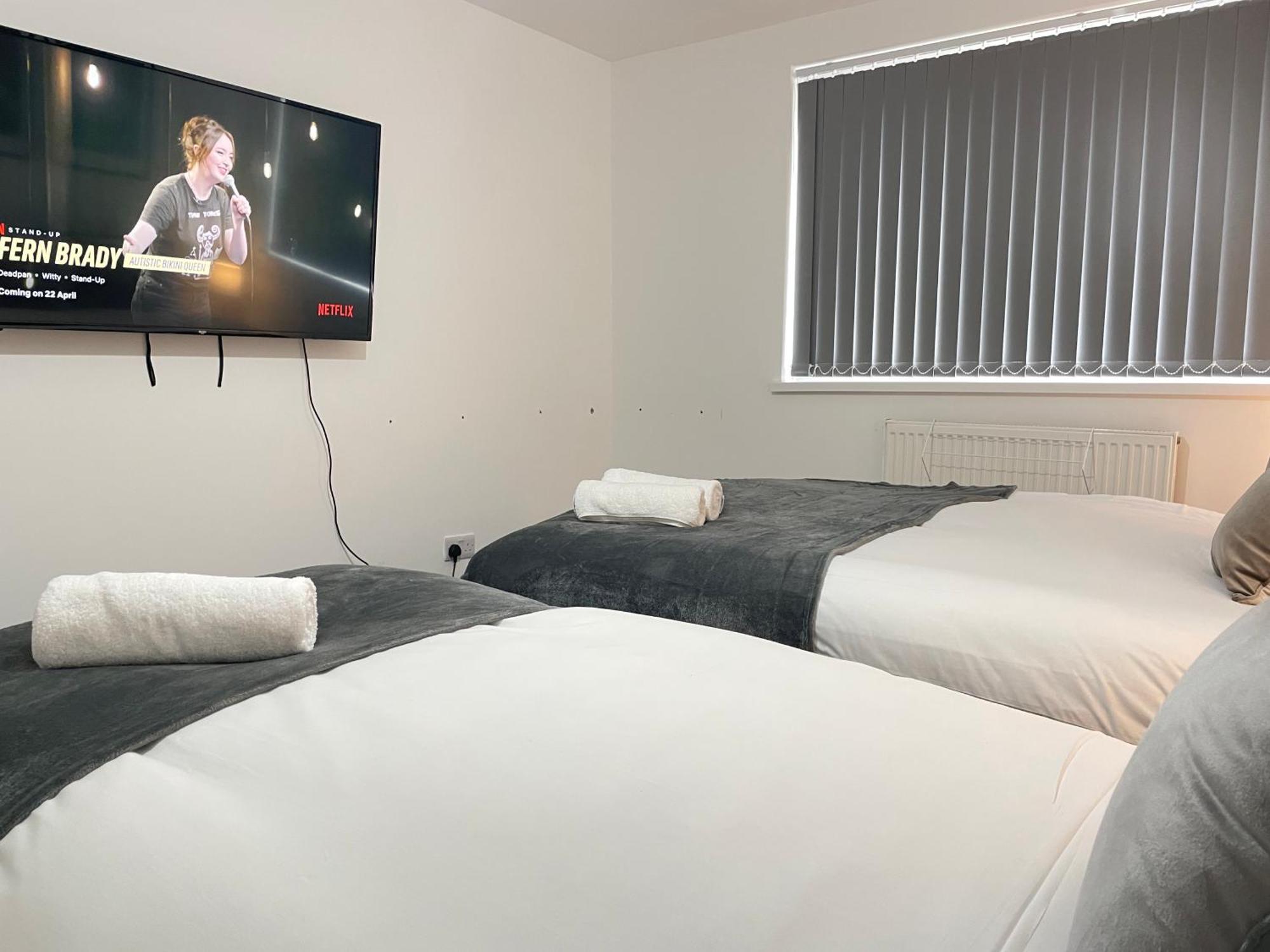 4 Bedroom 2 Bathroom Shared House - Near Bhx And Nec Birmingham Exteriér fotografie