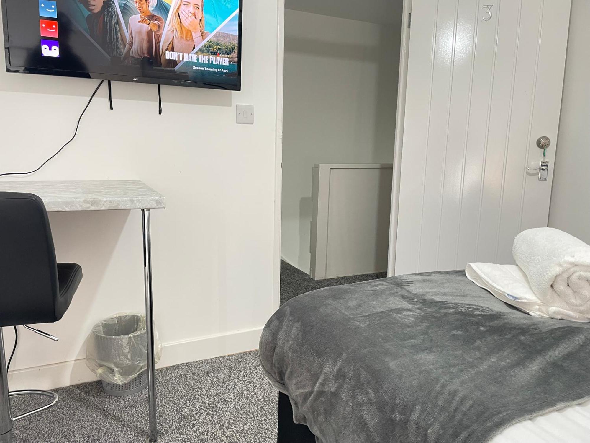 4 Bedroom 2 Bathroom Shared House - Near Bhx And Nec Birmingham Exteriér fotografie
