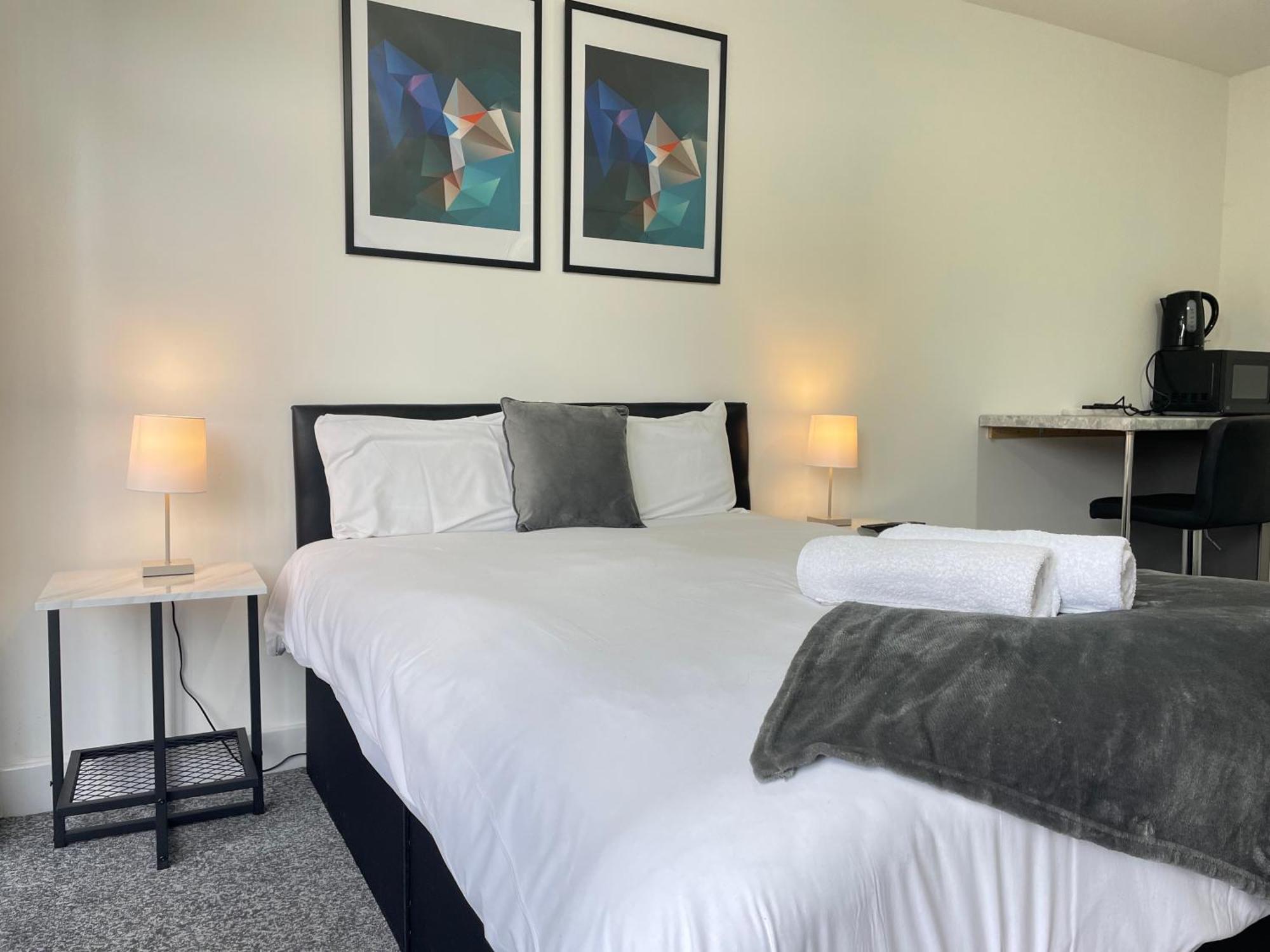 4 Bedroom 2 Bathroom Shared House - Near Bhx And Nec Birmingham Exteriér fotografie